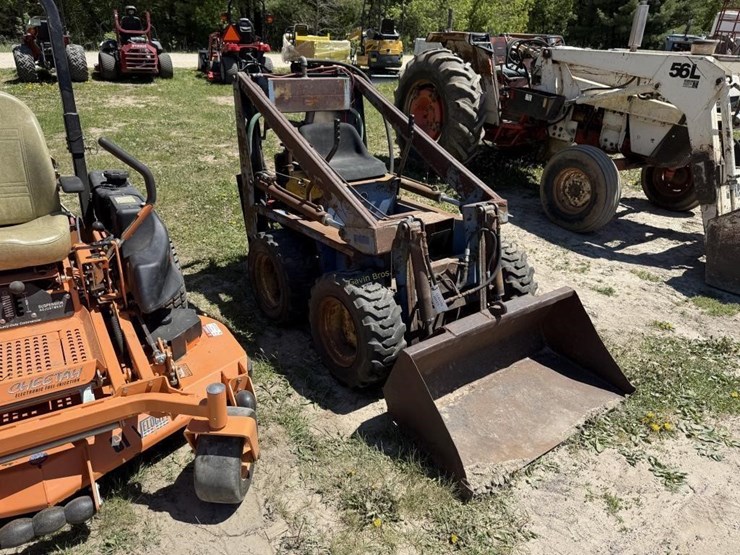 l-600-skidsteer-image-3