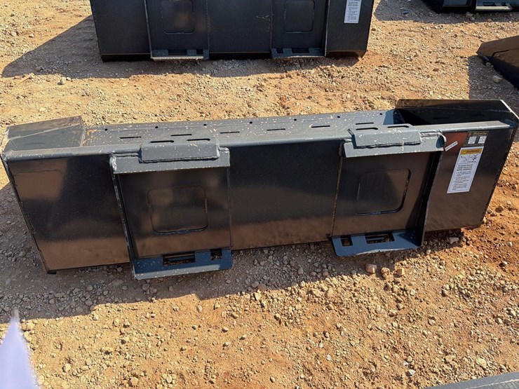 unused-wolverine-74-skid-steer-duty-bucket-image-2