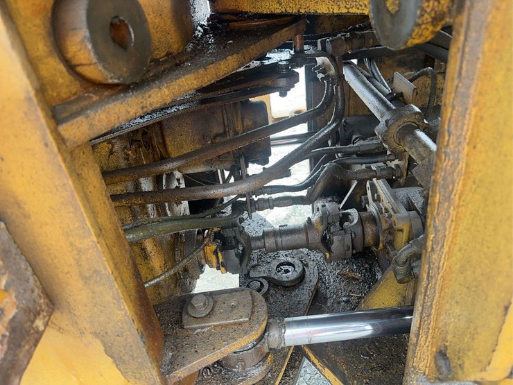 1974-hough-h65-image-18