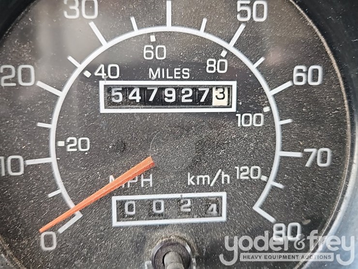 2005-kenworth-t800-image-39