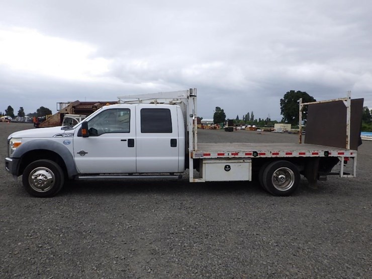 2011-ford-f550-image-8