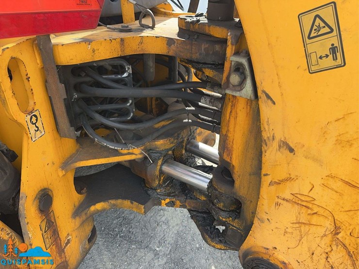 2013-jcb-3cx-image-20