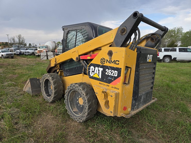 2016-caterpillar-262d-image-4