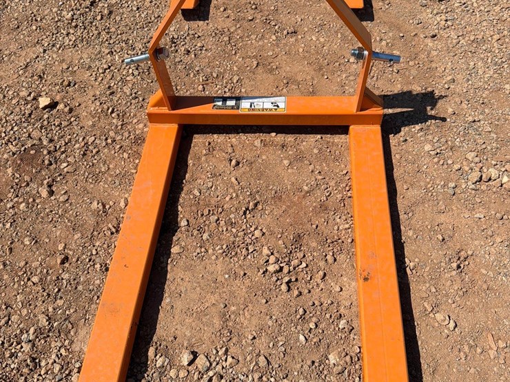 unused-wolverine-tray-fork-rack-tractor-attachment-image-1