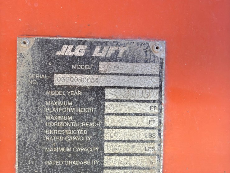 2005-jlg-600s-image-4