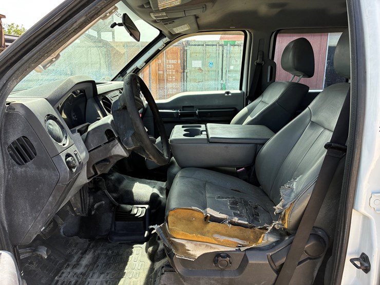2011-ford-f250-image-7