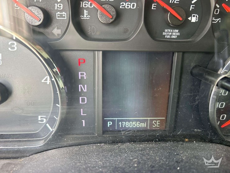 2019-chevrolet-silverado-5500hd-image-6