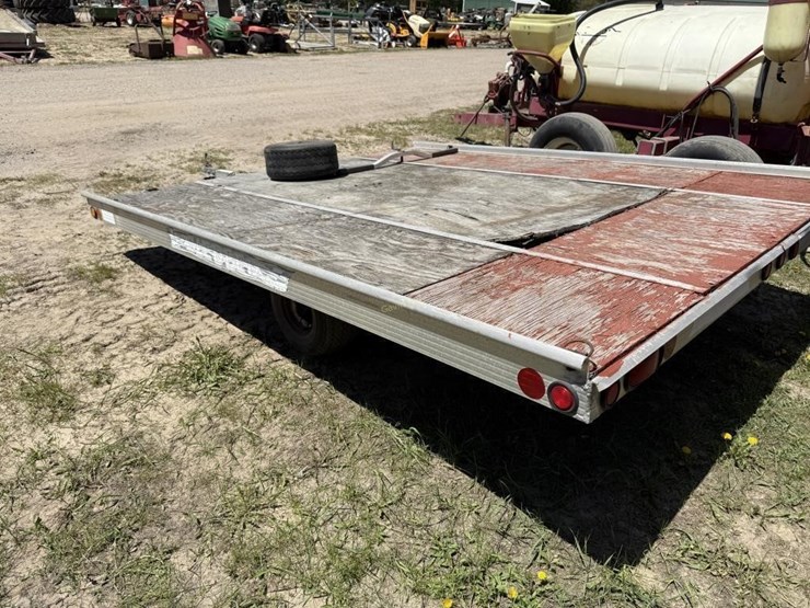 100"-x-10'-sled-bed-snowmobile-trailer-image-4