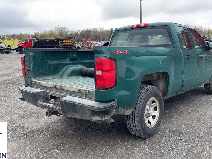2018-chevrolet-silverado-1500-image-5