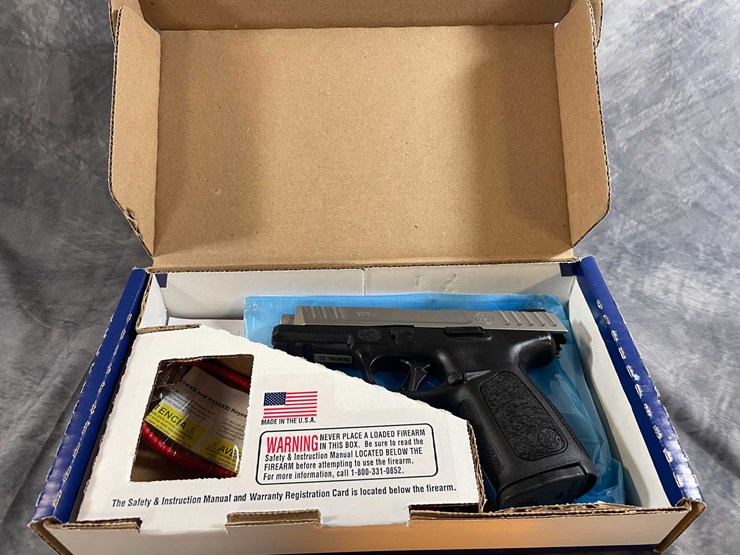 #10304-•-smith-&-wesson-sd9-2.0-9mm-luger-semi-auto-pistol,-sn:-ehj0726-image-19