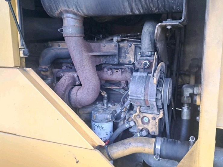 caterpillar-928g-image-20