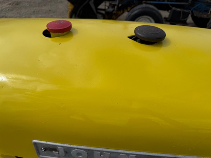 john-deere-301-image-21