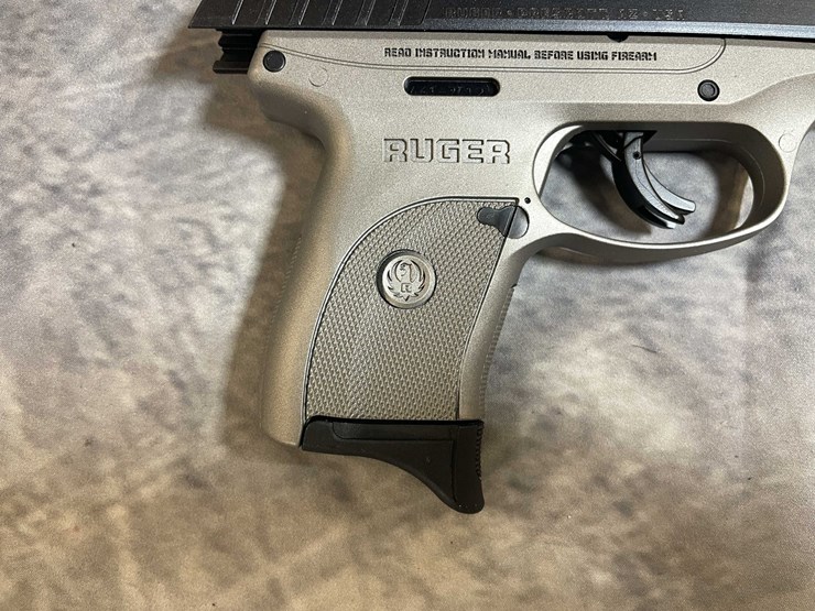 #10281-•-ruger-ec9s-9mm-luger-pistol,-sn:-461-74121-image-5
