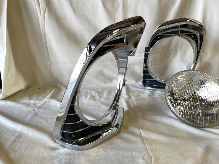 #5357-•-1967-chevrolet-nova-headlight-bezels,-lights-included-(las-cruces,-nm)-image-3