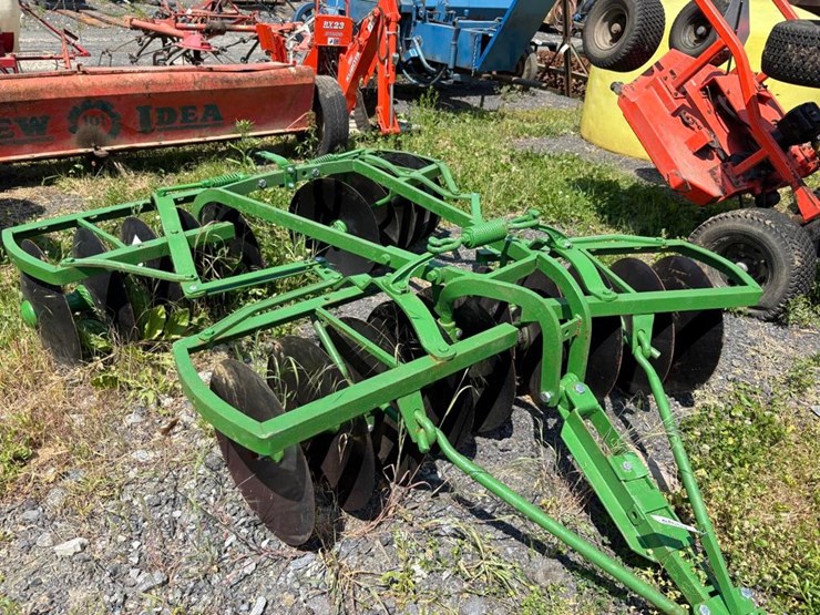 john-deere-24-image-4