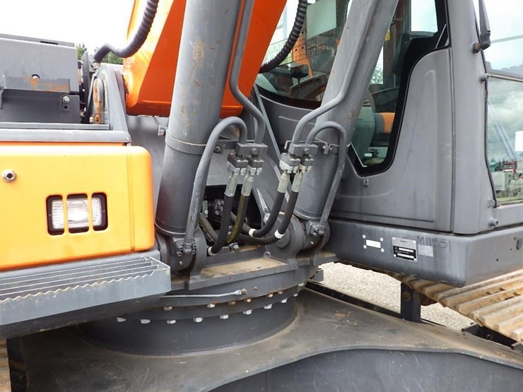 2017-doosan-dx255-lc-3-image-24