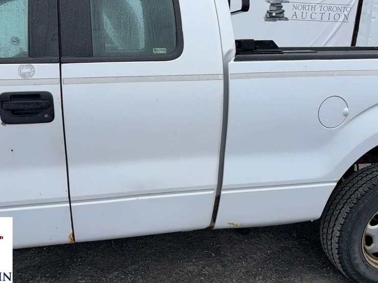 2014-ford-f150-image-24