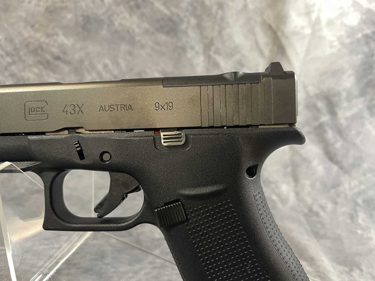#10305-•-glock-43x-9mm-luger-pistol,-sn:-cfnd722-image-7