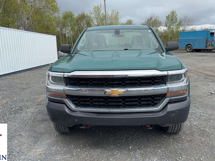 2018-chevrolet-silverado-1500-image-8