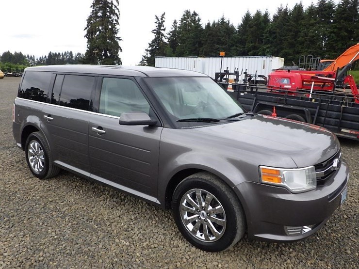 2009-ford-flex-image-3