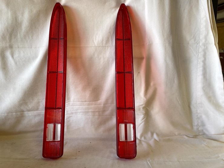 #5374-•-pontiac-bonneville-tail-light-lenses-(las-cruces,-nm)-image-11