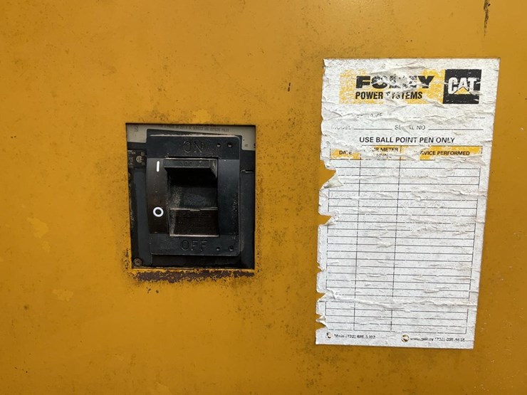 caterpillar-175-kw-image-25