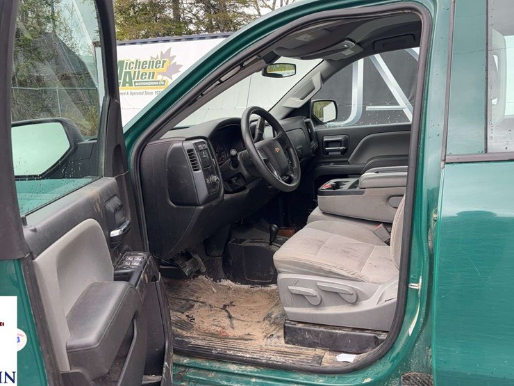 2018-chevrolet-silverado-1500-image-9