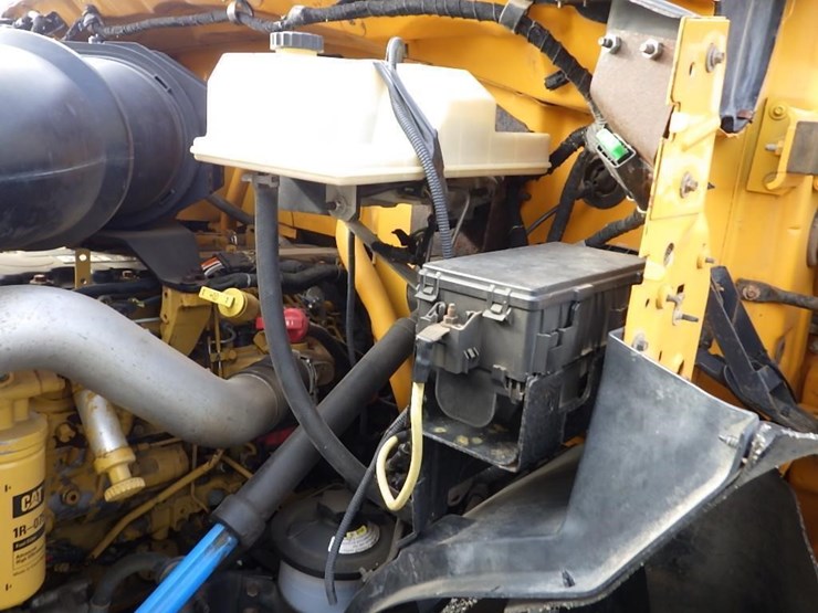 2009-ford-f650-image-24