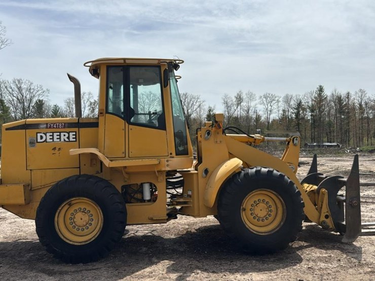 2001-john-deere-444h-image-22