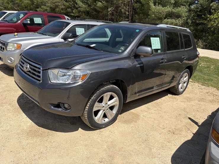 2010-toyota-highlander-image-2