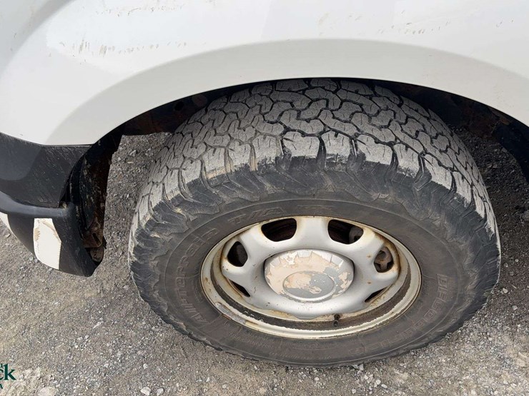 2016-ford-f150-image-21