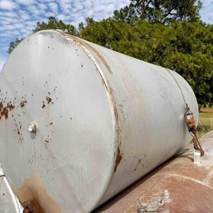 500 Gallon Fuel Tank