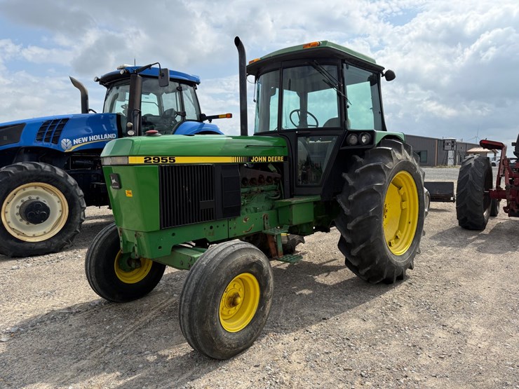 john-deere-2955-image-1