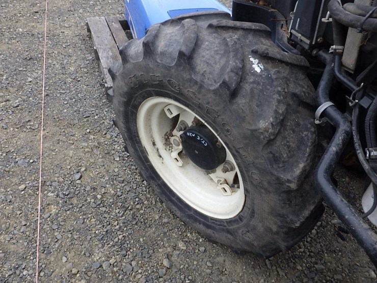 new-holland-t3040v-tractor-image-20