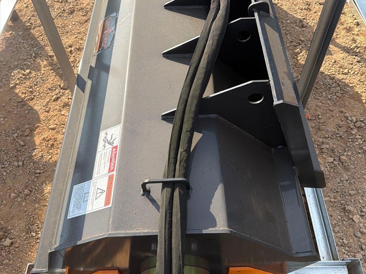 unused-landhonor-skid-steer-rotary-tiller-image-3