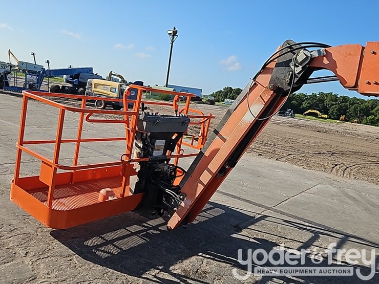 jlg-660sj-image-14