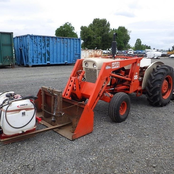 CASE 885