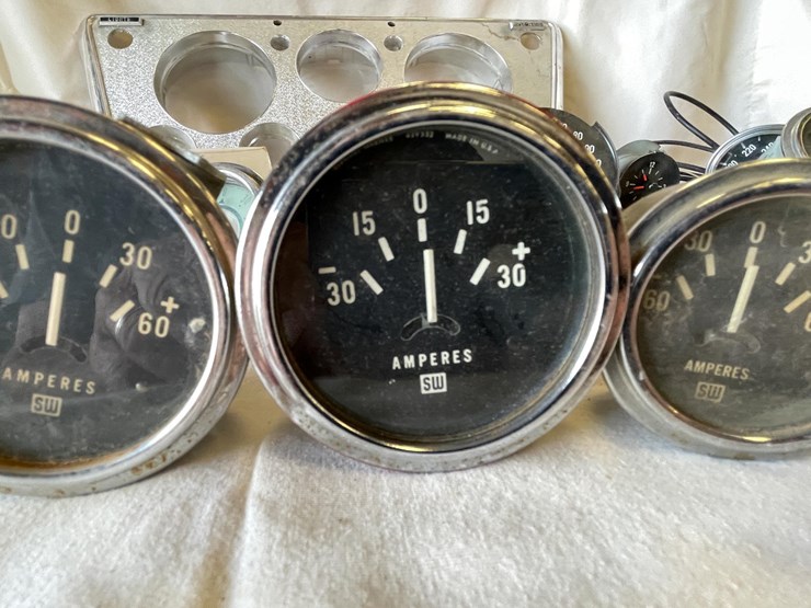 #5356-•-chevrolet-truck-parts-and-more-(las-cruces,-nm)-image-8