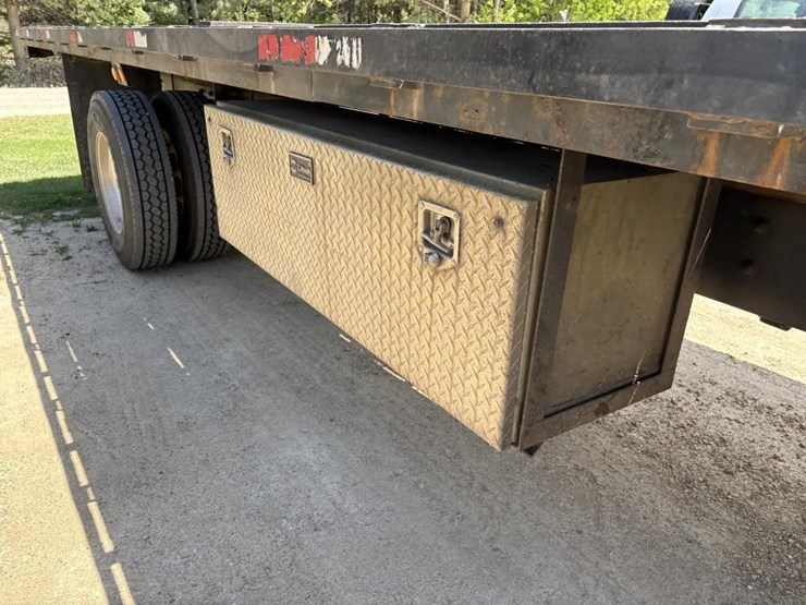 2018-freightliner-ftl-m270-straight-truck-image-5