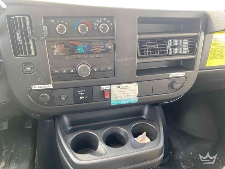 2011-chevrolet-express-2500-image-12
