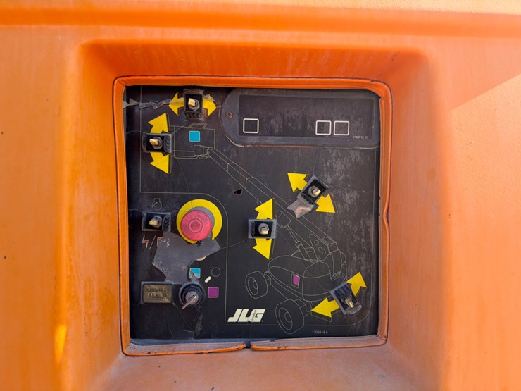 jlg-600s-image-7