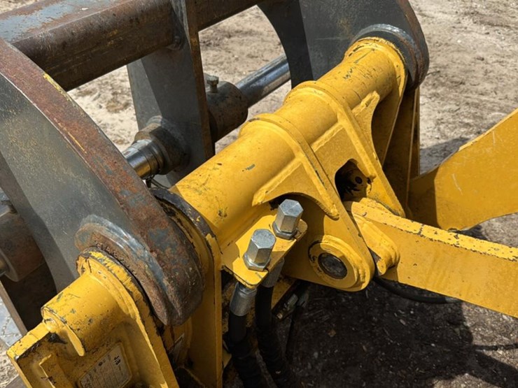 2001-john-deere-444h-image-6