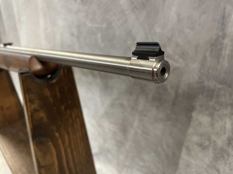 #10333-•-ruger-10-22-75th-anniversary-22-lr-semi-auto-rifle,-sn:-r75-90155-image-8
