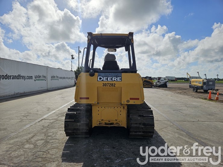 deere-450k-lgp-image-25