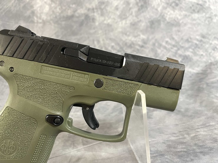 #10289-•-beretta-apx-a1-carry-9mm-luger-pistol,-sn:-axc181596-image-5