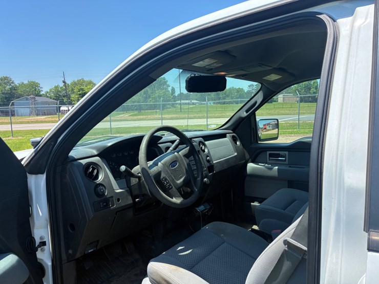 2011-ford-f150-image-9