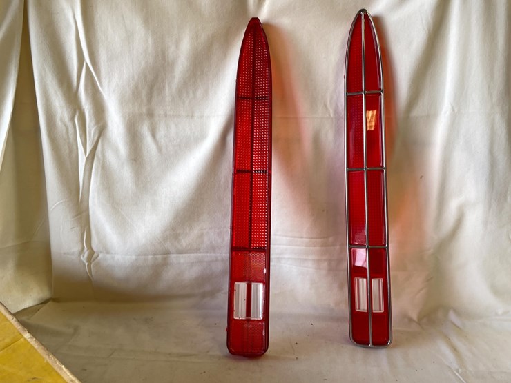 #5374-•-pontiac-bonneville-tail-light-lenses-(las-cruces,-nm)-image-6