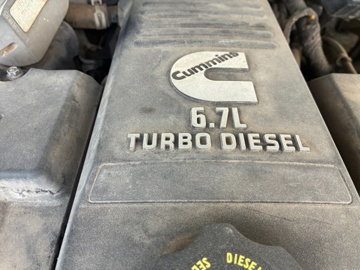 2012-dodge-2500-image-8