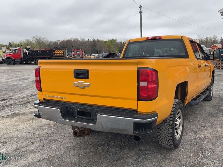 2016-chevrolet-silverado-3500hd-image-5