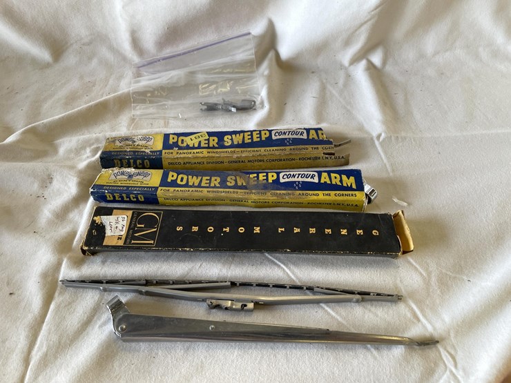 #5369-•-1956-chevy-wiper-arms-(las-cruces,-nm)-image-1